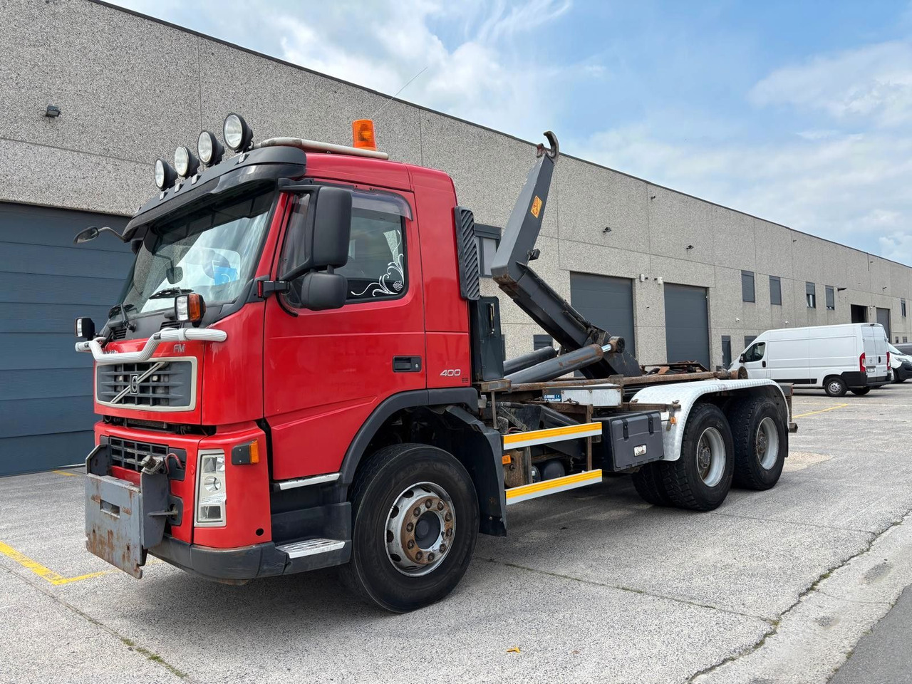 Volvo FM400. 6x4. Klima - Hook-lift sunkvežimis: foto 1 Volvo FM400. 6x4. Klima - Hook-lift sunkvežimis: foto 1