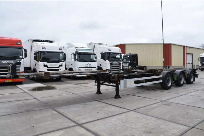 Renders ROC 16.27 CC - X STEERING - BPW AXLES - DISC BRAKES - - Konteineris-vežimus/ Sukeisti kūną puspriekabė: foto 4 Renders ROC 16.27 CC - X STEERING - BPW AXLES - DISC BRAKES - - Konteineris-vežimus/ Sukeisti kūną puspriekabė: foto 4