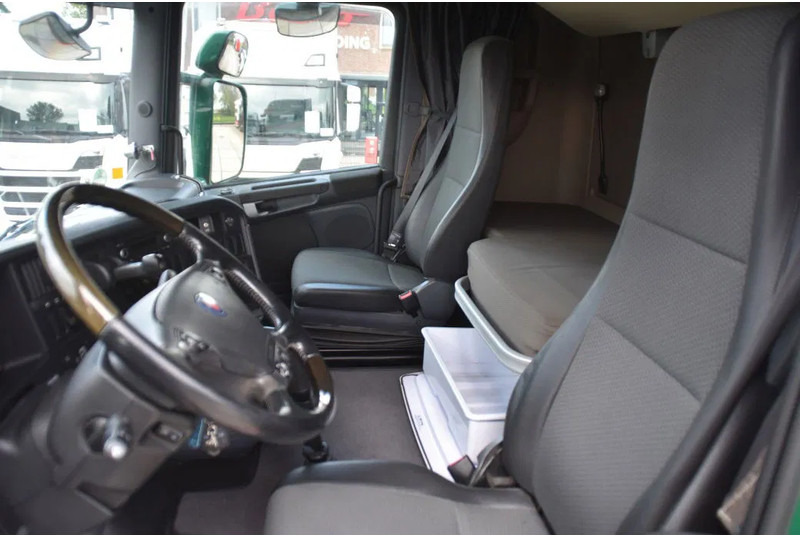 Scania R520 HL V8 8x2 - EURO 6 - MANUAL - RETARDER - WHEELBASE: 510 cm - 10 TONS FRONT AXLE - XENON - - Konteineris-vežimus/ Sukeisti kūną sunkvežimis: foto 4 Scania R520 HL V8 8x2 - EURO 6 - MANUAL - RETARDER - WHEELBASE: 510 cm - 10 TONS FRONT AXLE - XENON - - Konteineris-vežimus/ Sukeisti kūną sunkvežimis: foto 4