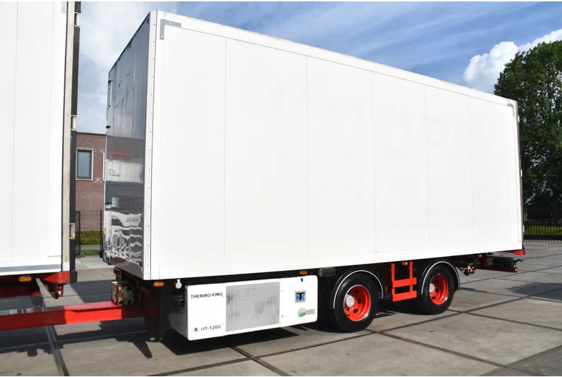 Schmitz Cargobull ZKO 20 + THERMO KING UT-1200 - SAF AXLES - DISC BRAKES - GOOD CONDITION - - Refrižeratorius priekaba: foto 1 Schmitz Cargobull ZKO 20 + THERMO KING UT-1200 - SAF AXLES - DISC BRAKES - GOOD CONDITION - - Refrižeratorius priekaba: foto 1