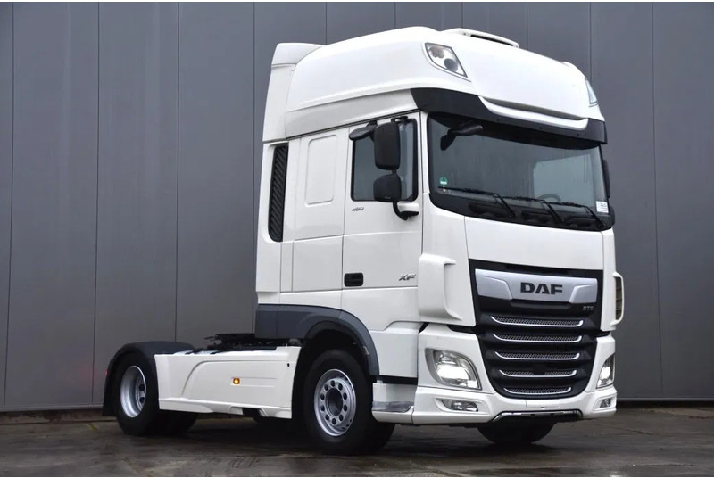 DAF XF 480 SSC 4x2 - RETARDER - 774 TKM - PARK. AIRCO - 2 x FUEL TANKS - LED LIGHTS - TOP CONDITION - - Vilkikas: foto 1 DAF XF 480 SSC 4x2 - RETARDER - 774 TKM - PARK. AIRCO - 2 x FUEL TANKS - LED LIGHTS - TOP CONDITION - - Vilkikas: foto 1