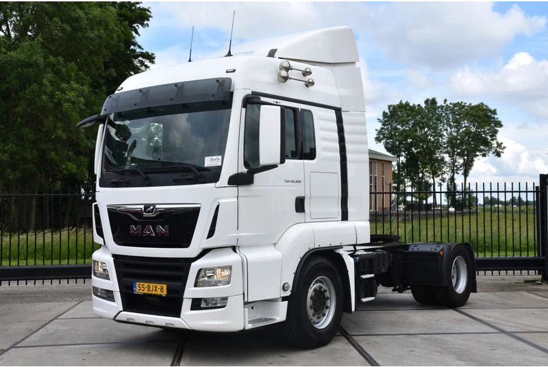 MAN TGS 18.360 4x2 - EURO 6 - 887 TKM - NAVI - AIRCO - DIFF. LOCK - GOOD CONDITION - - Vilkikas: foto 2 MAN TGS 18.360 4x2 - EURO 6 - 887 TKM - NAVI - AIRCO - DIFF. LOCK - GOOD CONDITION - - Vilkikas: foto 2