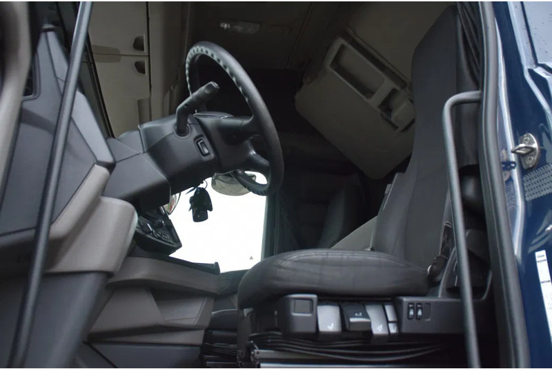 Scania S450 NGS 4x2NB - FULL AIR - 724 TKM - RETARDER - PARK. AIRCO - 2 x FUEL TANKS - TOP CONDITION - - Vilkikas: foto 4 Scania S450 NGS 4x2NB - FULL AIR - 724 TKM - RETARDER - PARK. AIRCO - 2 x FUEL TANKS - TOP CONDITION - - Vilkikas: foto 4