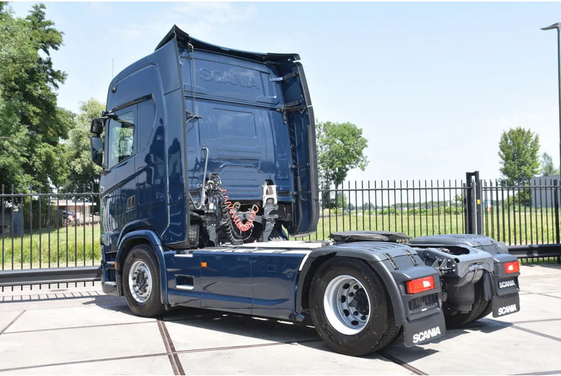 Scania S450 NGS 4x2NB - FULL AIR - 727 TKM - RETARDER - PARK. AIRCO - 2 x FUEL TANKS - TOP CONDITION - - Vilkikas: foto 3 Scania S450 NGS 4x2NB - FULL AIR - 727 TKM - RETARDER - PARK. AIRCO - 2 x FUEL TANKS - TOP CONDITION - - Vilkikas: foto 3