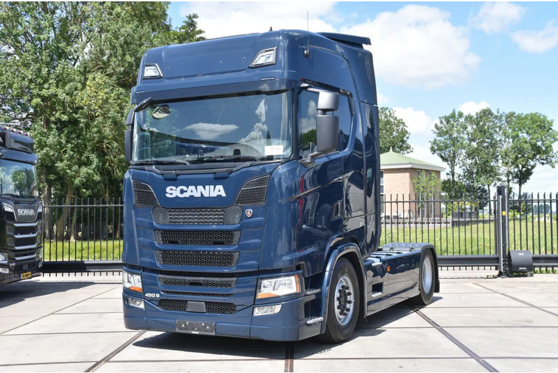 Scania S450 NGS 4x2NB - FULL AIR - 847 TKM - RETARDER - PARK. AIRCO - 2 x FUEL TANKS - TOP CONDITION - - Vilkikas: foto 2 Scania S450 NGS 4x2NB - FULL AIR - 847 TKM - RETARDER - PARK. AIRCO - 2 x FUEL TANKS - TOP CONDITION - - Vilkikas: foto 2