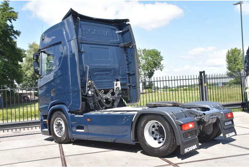 Scania S450 NGS 4x2NB - FULL AIR - 847 TKM - RETARDER - PARK. AIRCO - 2 x FUEL TANKS - TOP CONDITION - - Vilkikas: foto 3 Scania S450 NGS 4x2NB - FULL AIR - 847 TKM - RETARDER - PARK. AIRCO - 2 x FUEL TANKS - TOP CONDITION - - Vilkikas: foto 3