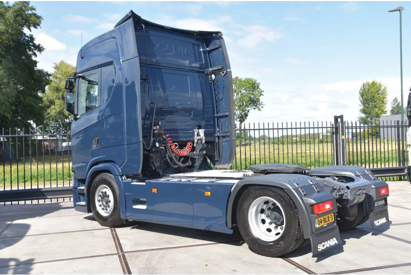 Scania S450 NGS 4x2NB - FULL AIR - RETARDER - ACC - AIRCO - 2 x FUEL TANKS - TOP CONDITION - - Vilkikas: foto 3 Scania S450 NGS 4x2NB - FULL AIR - RETARDER - ACC - AIRCO - 2 x FUEL TANKS - TOP CONDITION - - Vilkikas: foto 3