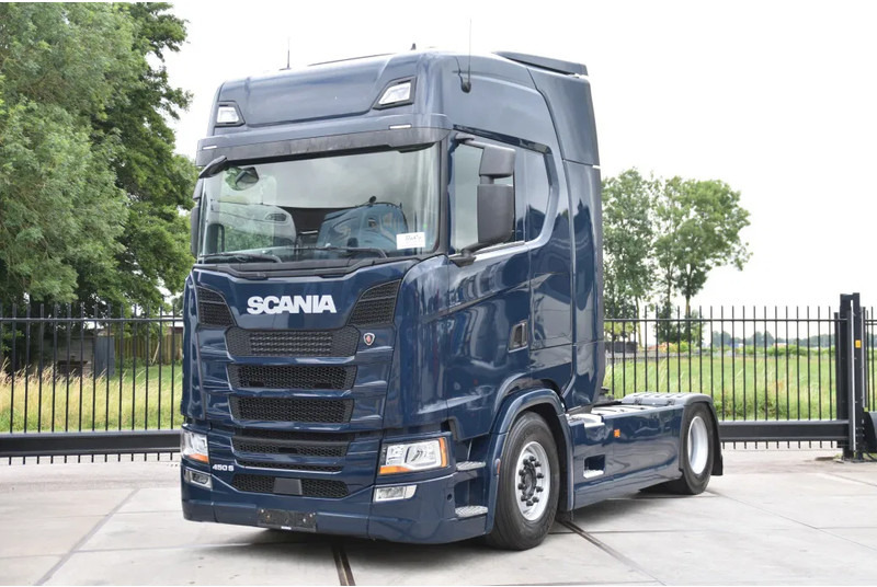 Scania S450 NGS 4x2NB - FULL AIR - RETARDER - ACC - PARK. AIRCO - 2 x FUEL TANKS - TOP CONDITION - - Vilkikas: foto 2 Scania S450 NGS 4x2NB - FULL AIR - RETARDER - ACC - PARK. AIRCO - 2 x FUEL TANKS - TOP CONDITION - - Vilkikas: foto 2