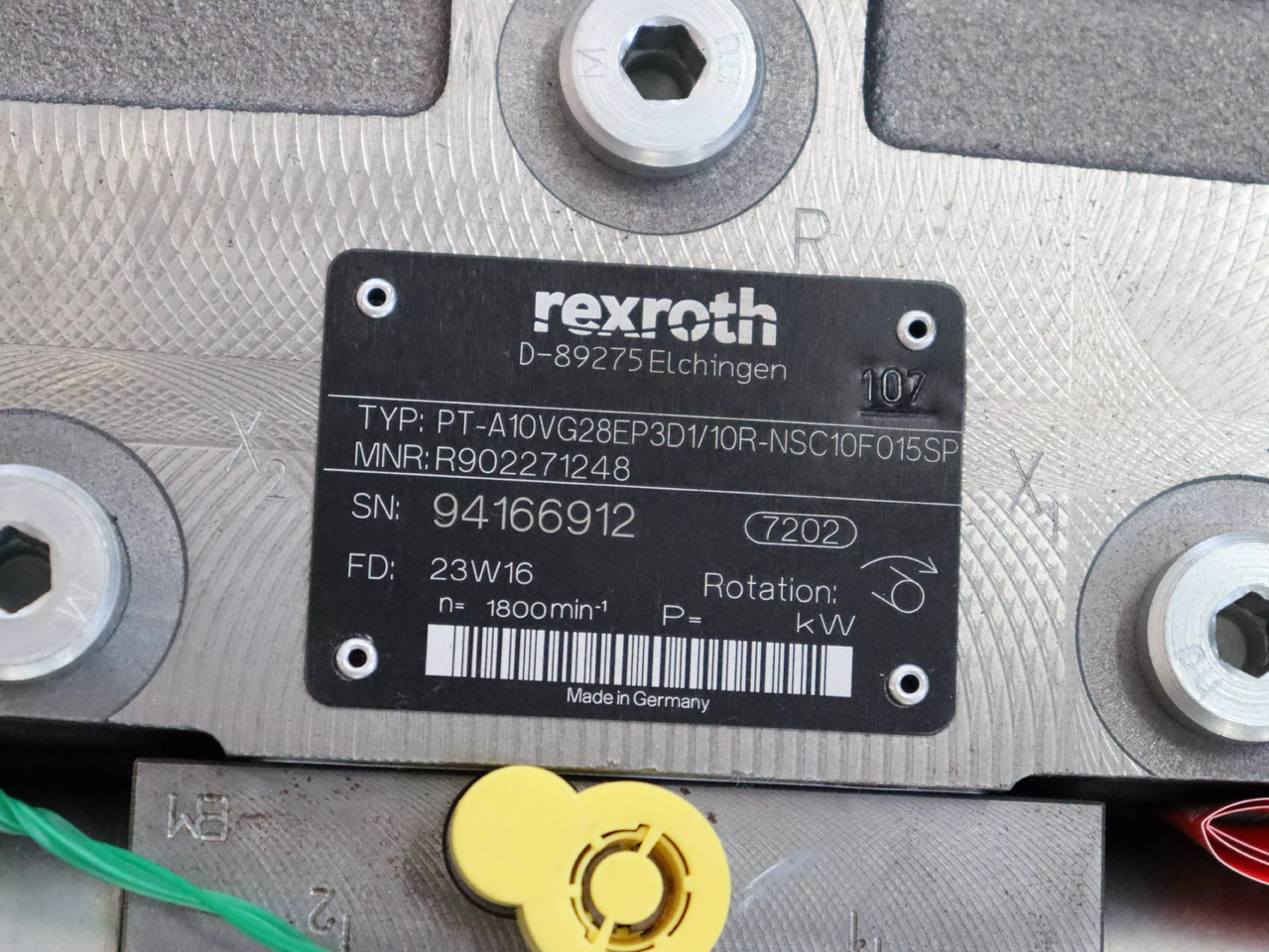 REXROTH A10VG28EP3D1/10R-NSC10F015SP - Hidraulinis siurblys - Krovimo technika: foto 4 REXROTH A10VG28EP3D1/10R-NSC10F015SP - Hidraulinis siurblys - Krovimo technika: foto 4