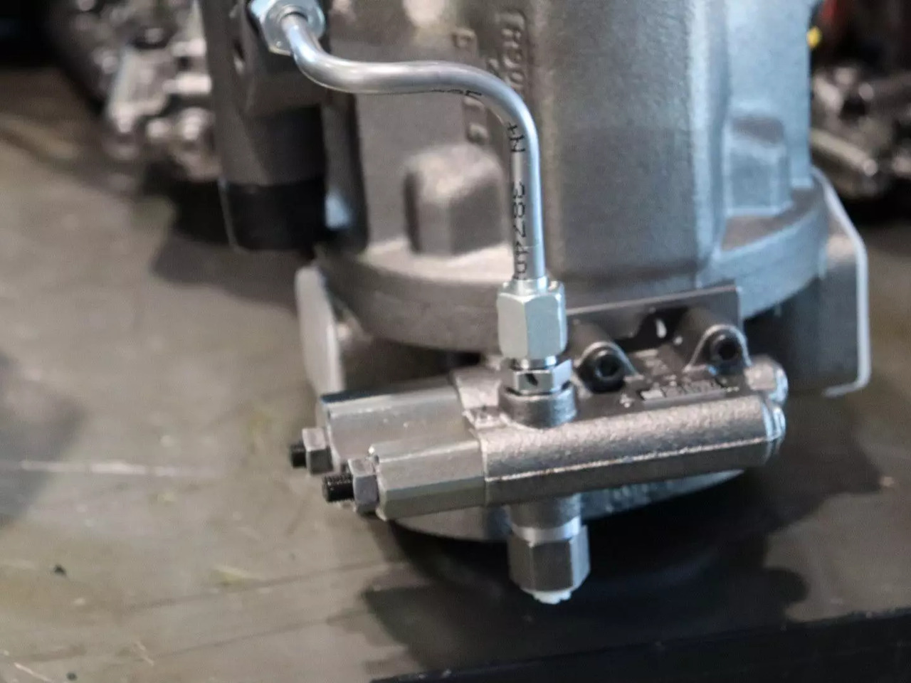REXROTH A10VO28DFLR/31L-VSC62K01 - Hidraulinis siurblys - Statybinė technika: foto 4 REXROTH A10VO28DFLR/31L-VSC62K01 - Hidraulinis siurblys - Statybinė technika: foto 4