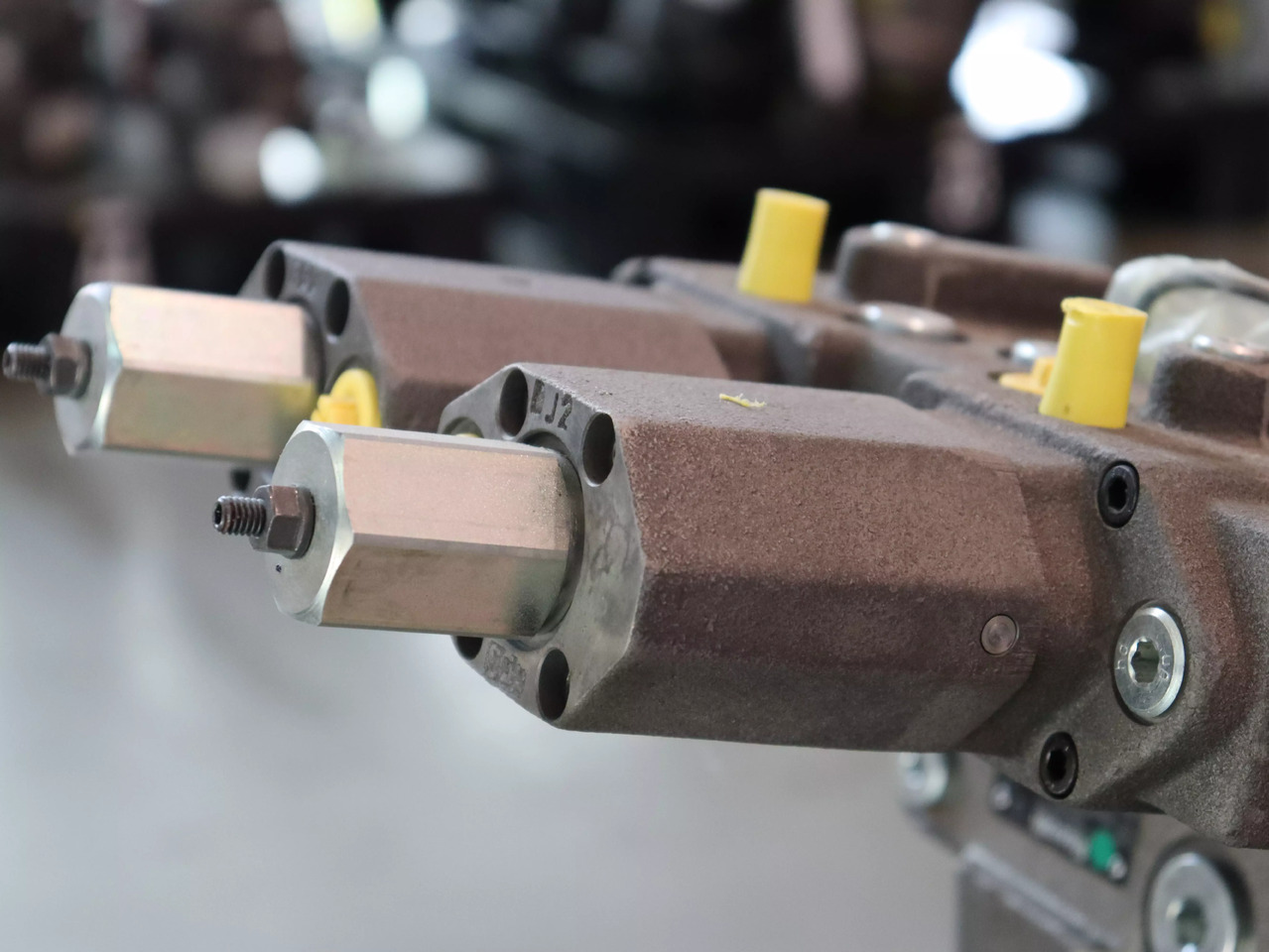 REXROTH A8VO55LA1H2/60R1-NZG05K13 - Hidraulinis siurblys - Krovimo technika: foto 3 REXROTH A8VO55LA1H2/60R1-NZG05K13 - Hidraulinis siurblys - Krovimo technika: foto 3