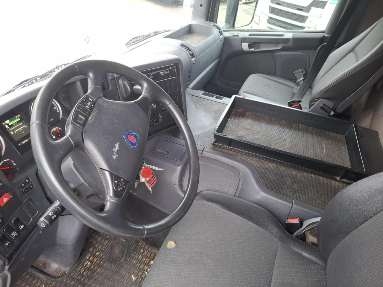 SCANIA P 250 DB4x2MLA - Važiuoklės sunkvežimis: foto 3 SCANIA P 250 DB4x2MLA - Važiuoklės sunkvežimis: foto 3