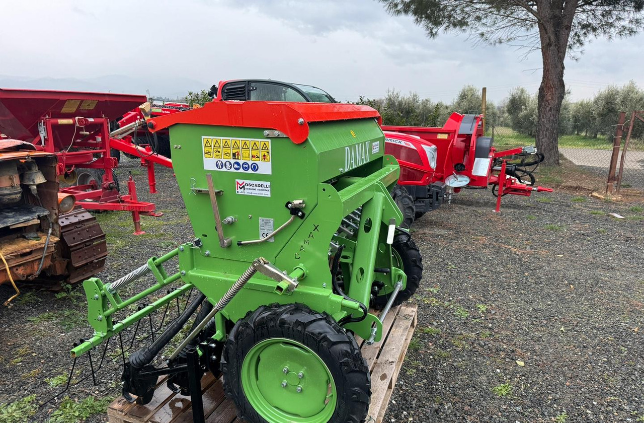 Seminatrice - Sėjamoji: foto 1 Seminatrice - Sėjamoji: foto 1