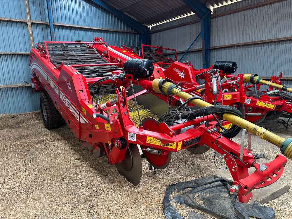 Grimme CS-150 CombiStar XL - Bulvių kombainas: foto 1 Grimme CS-150 CombiStar XL - Bulvių kombainas: foto 1