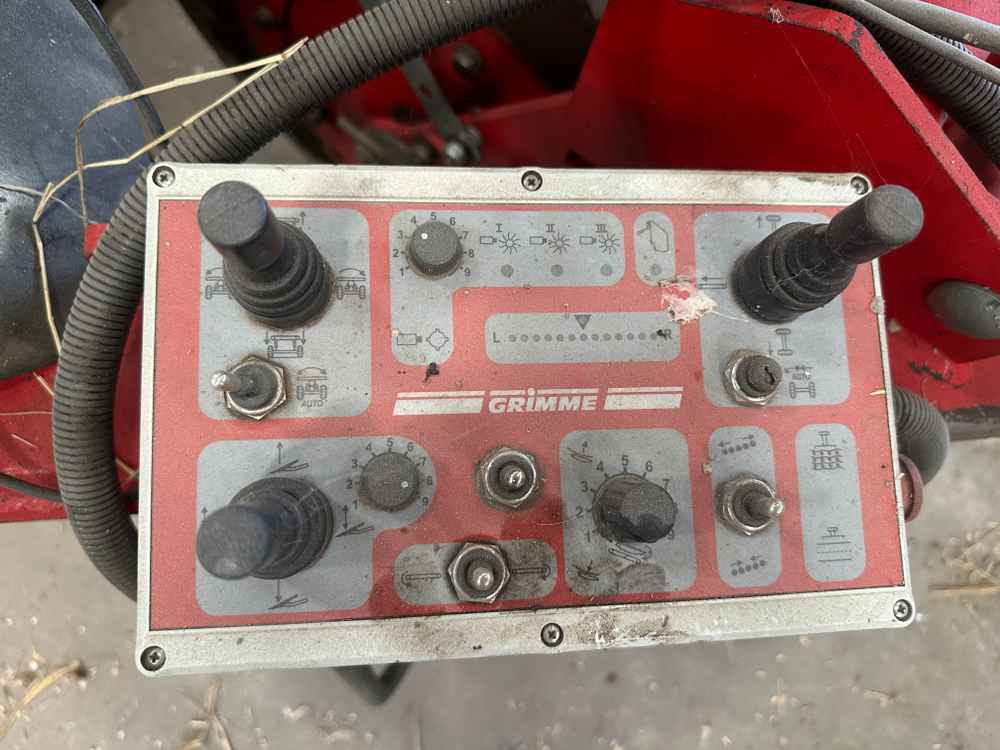 Grimme CS-150 RotaPower - Bulvių kombainas: foto 3 Grimme CS-150 RotaPower - Bulvių kombainas: foto 3