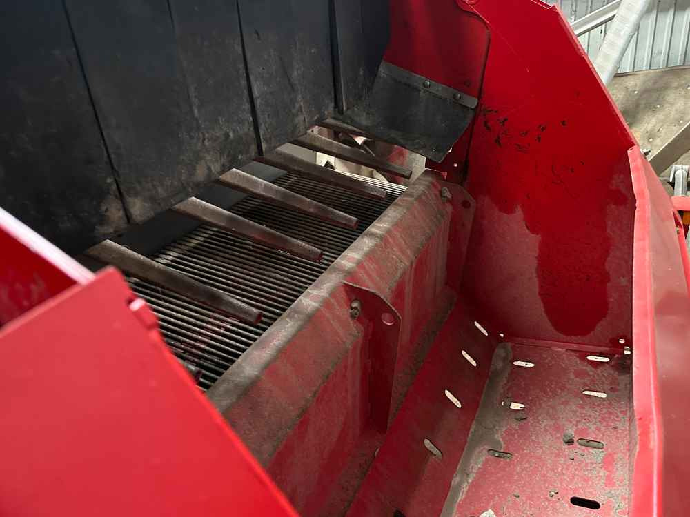 Grimme CS-150 RotaPower XL - Bulvių kombainas: foto 3 Grimme CS-150 RotaPower XL - Bulvių kombainas: foto 3