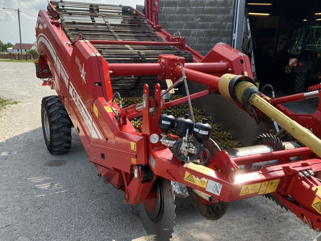 Grimme CS-170 RP XL - Bulvių kombainas: foto 1 Grimme CS-170 RP XL - Bulvių kombainas: foto 1