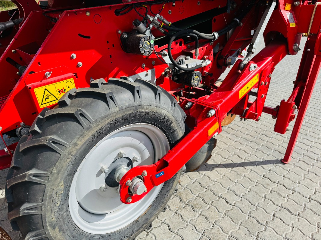 Grimme GB-215 - Kombainas: foto 5 Grimme GB-215 - Kombainas: foto 5