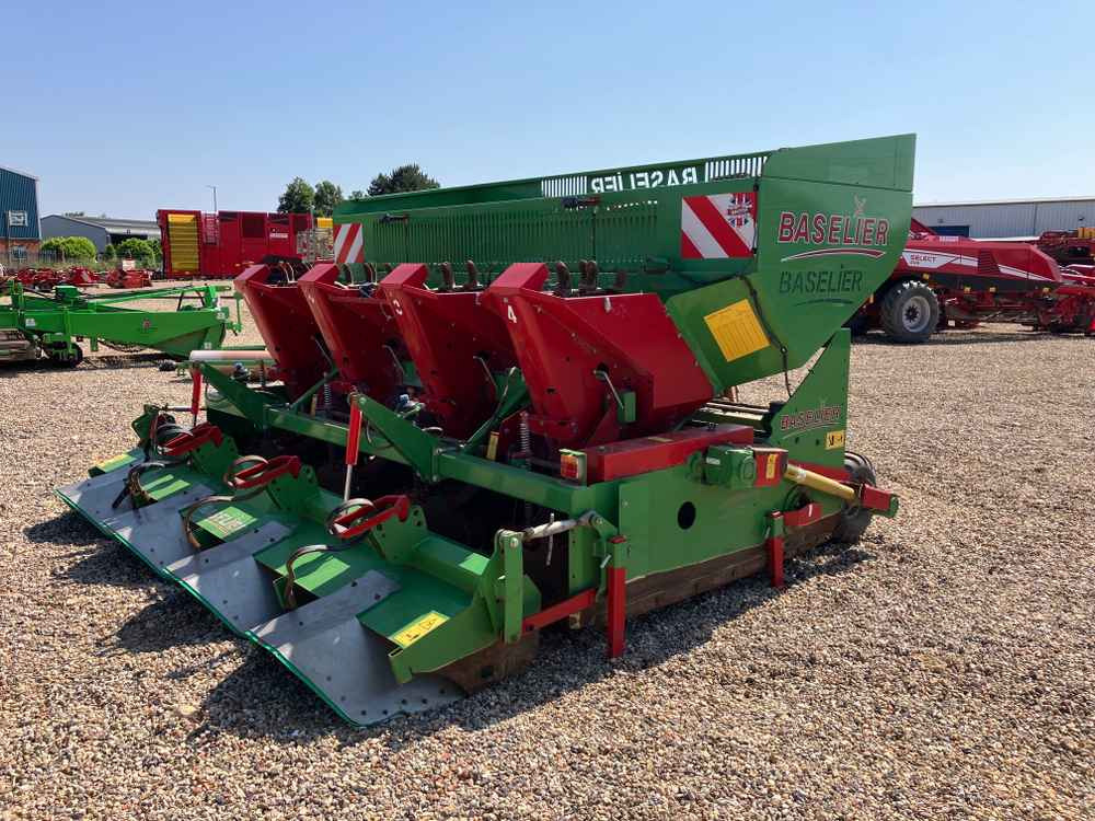 Baselier Baselier 4 Row Mounted FA-W, Potato Planter Tilla Combination - Kombainas: foto 5 Baselier Baselier 4 Row Mounted FA-W, Potato Planter Tilla Combination - Kombainas: foto 5