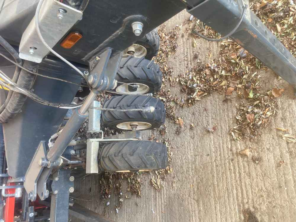 Dewulf Dewulf MS 2000,B.V S1A, 2 Row, Potato, Belt Planter - Kombainas: foto 5 Dewulf Dewulf MS 2000,B.V S1A, 2 Row, Potato, Belt Planter - Kombainas: foto 5