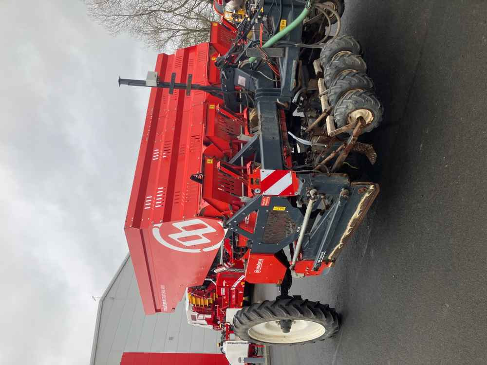 Dewulf Dewulf, MS4000, 4 Row, Trailed, Belt, Potato Planter - Kombainas: foto 1 Dewulf Dewulf, MS4000, 4 Row, Trailed, Belt, Potato Planter - Kombainas: foto 1