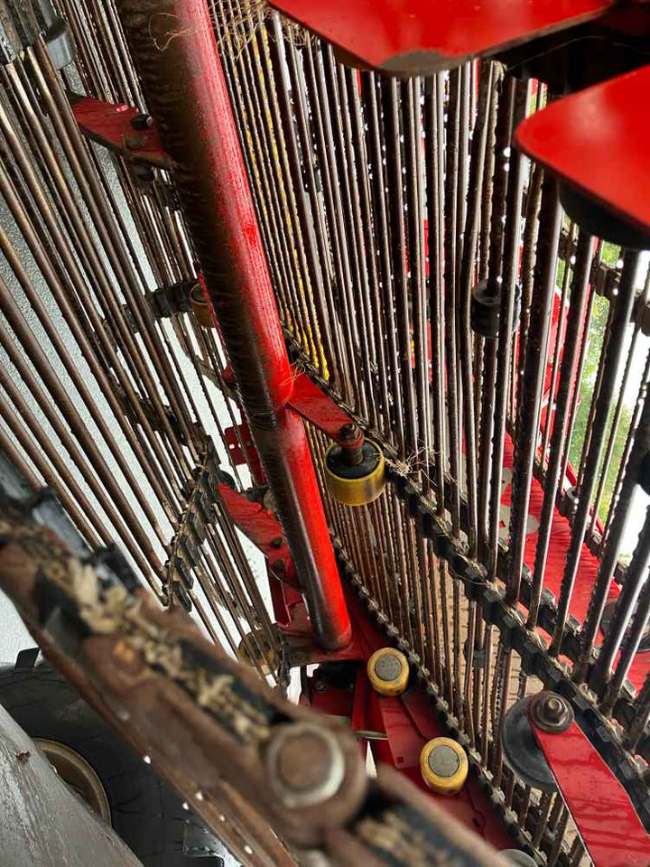 Grimme CS 150 - Bulvių kombainas: foto 3 Grimme CS 150 - Bulvių kombainas: foto 3