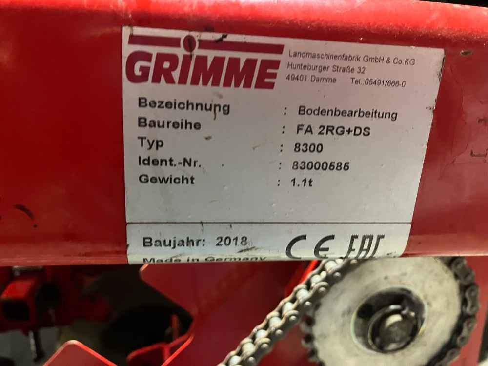 Grimme Grimme FA / FDS, Front Mounted Fertiliser Aplicator - Kombainas: foto 4 Grimme Grimme FA / FDS, Front Mounted Fertiliser Aplicator - Kombainas: foto 4