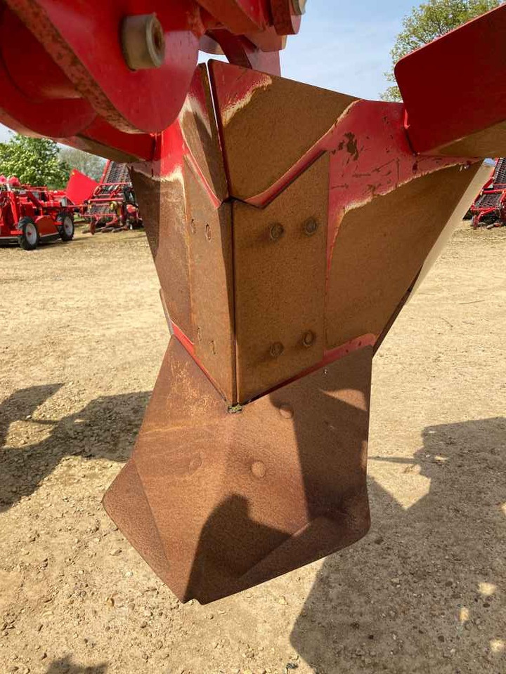 Grimme Grimme, GF600, 6 Row/3Bed Tilla, Rotovator - Kombainas: foto 2 Grimme Grimme, GF600, 6 Row/3Bed Tilla, Rotovator - Kombainas: foto 2