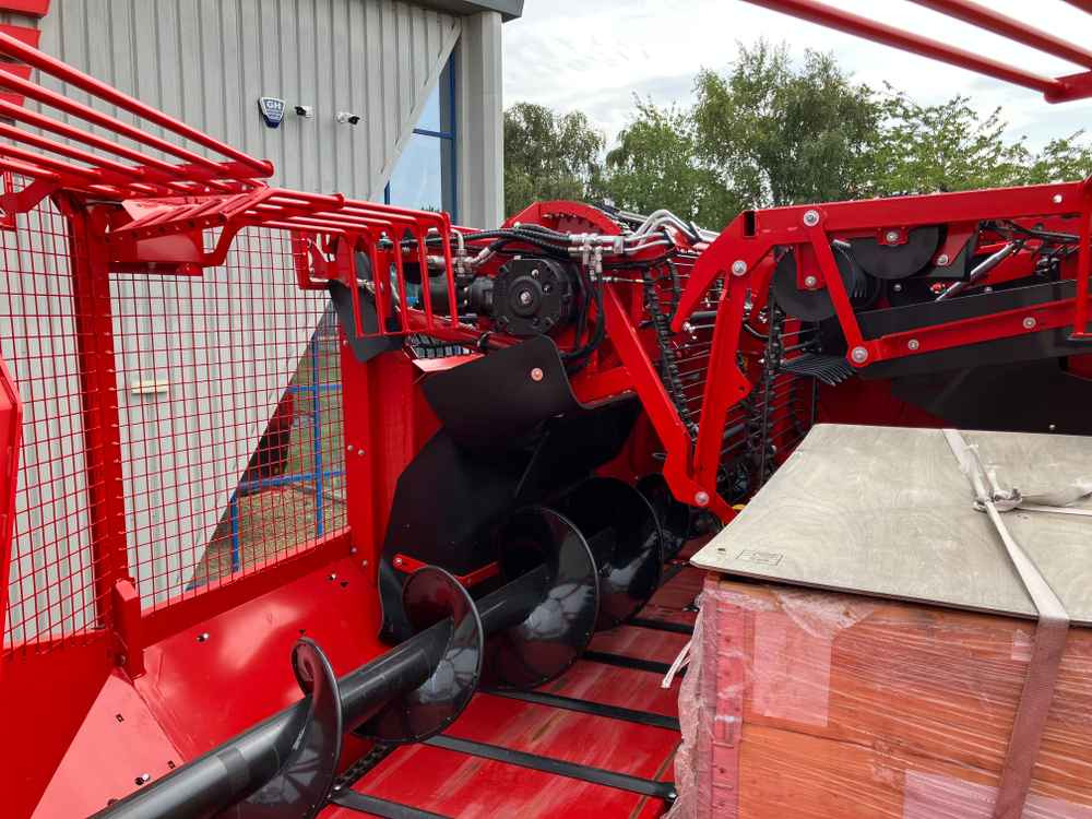 Grimme REXOR 6200 - Žemės dirbimo technika: foto 3 Grimme REXOR 6200 - Žemės dirbimo technika: foto 3