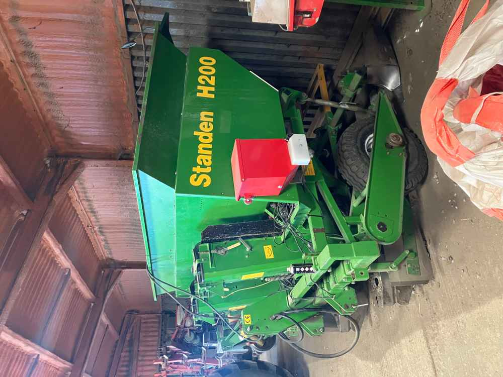 Standen Standen BB2/H200, 2 Row, Mounted, Cup, Potato Planter - Kombainas: foto 1 Standen Standen BB2/H200, 2 Row, Mounted, Cup, Potato Planter - Kombainas: foto 1