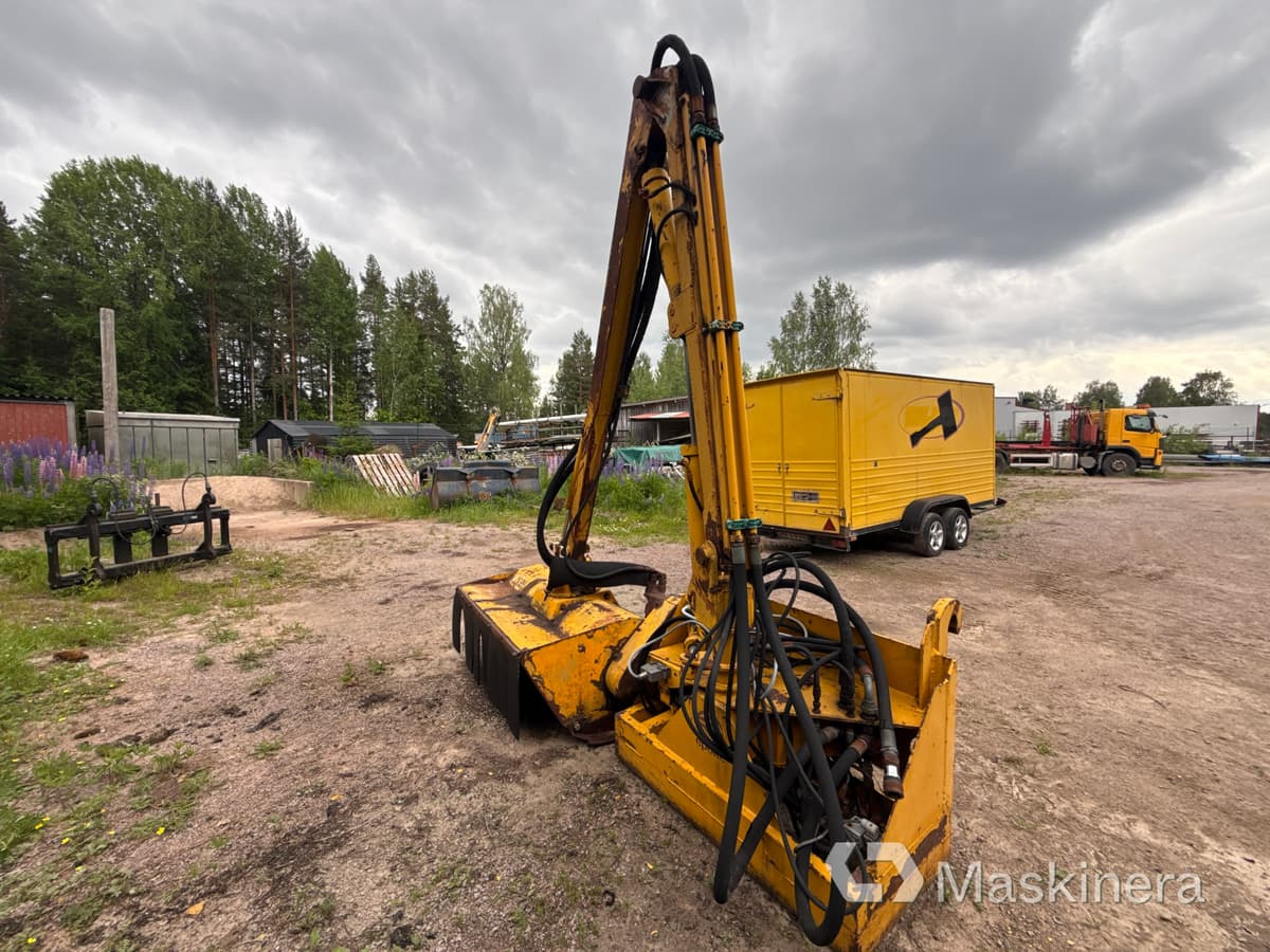 Armklippare Epoke LH 46 (rep.objekt) - Šlaitinis mulčeris: foto 4 Armklippare Epoke LH 46 (rep.objekt) - Šlaitinis mulčeris: foto 4
