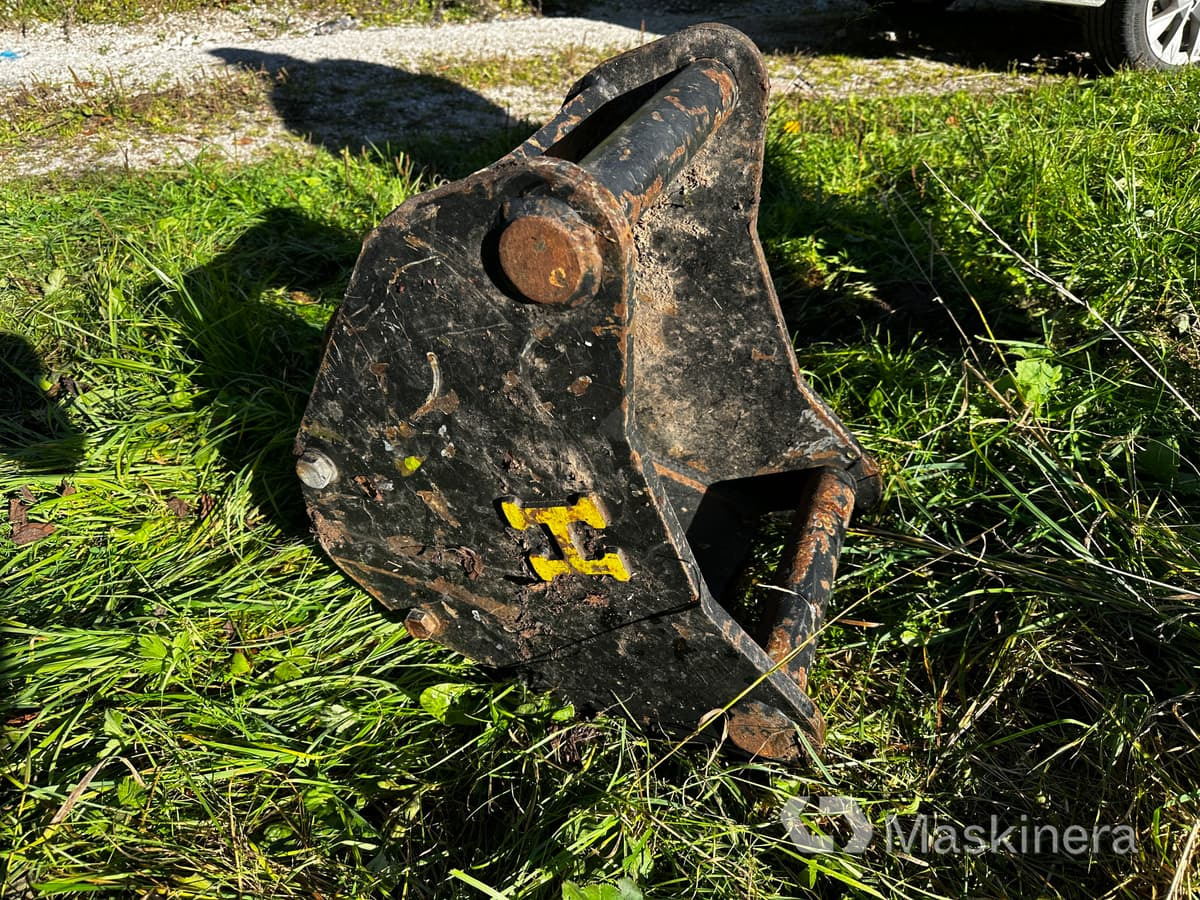 Asfaltskärare Hammars 400mm - Ekskavatoriaus kaušas: foto 4 Asfaltskärare Hammars 400mm - Ekskavatoriaus kaušas: foto 4