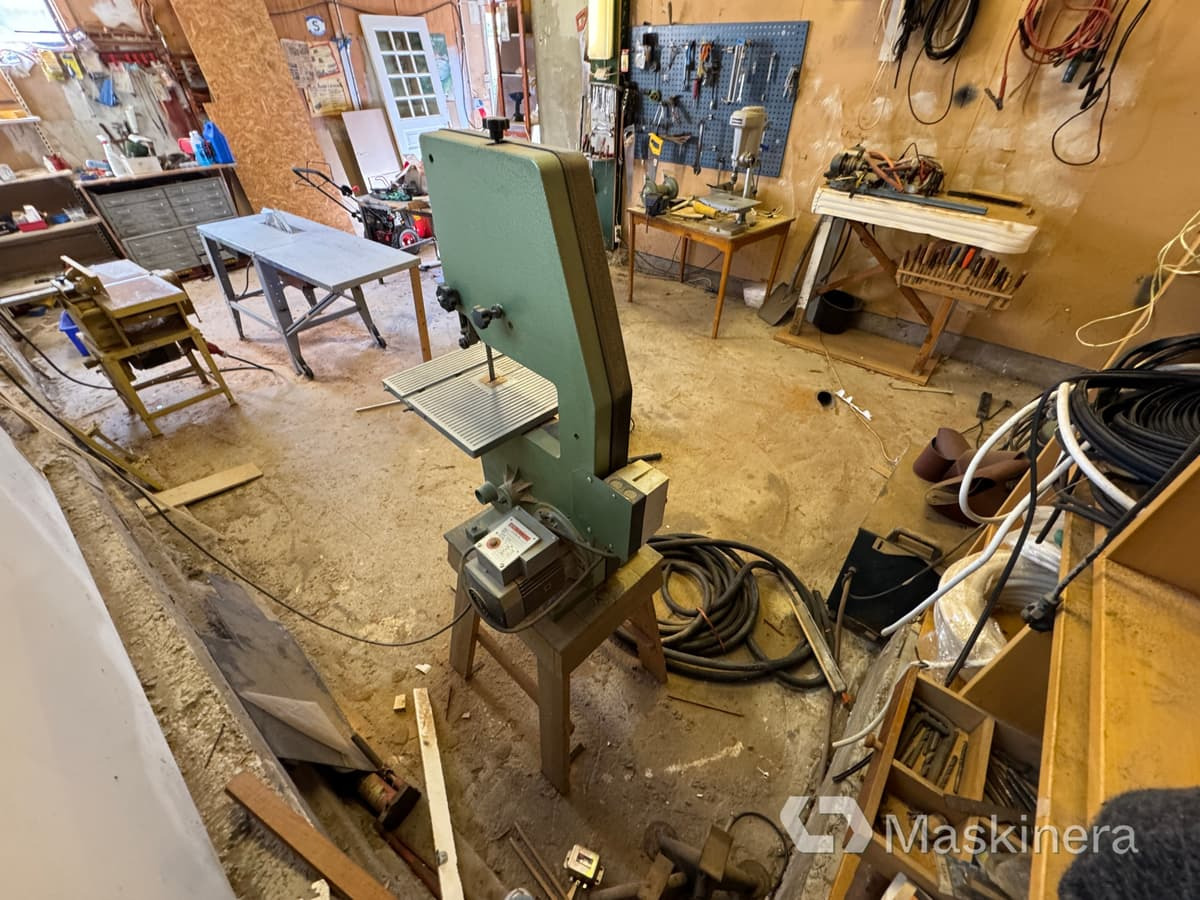 Bandsåg Dewalt BS/1310 - Statybinė įranga: foto 4 Bandsåg Dewalt BS/1310 - Statybinė įranga: foto 4
