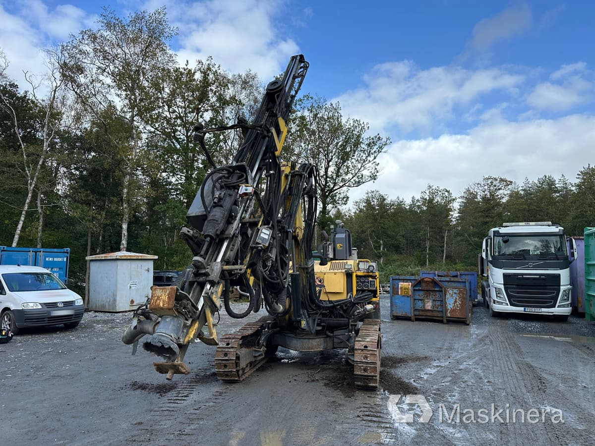 Borrvagn Atlas Copco Flexi ROC T30R-03 - Gręžimo mašina: foto 2 Borrvagn Atlas Copco Flexi ROC T30R-03 - Gręžimo mašina: foto 2