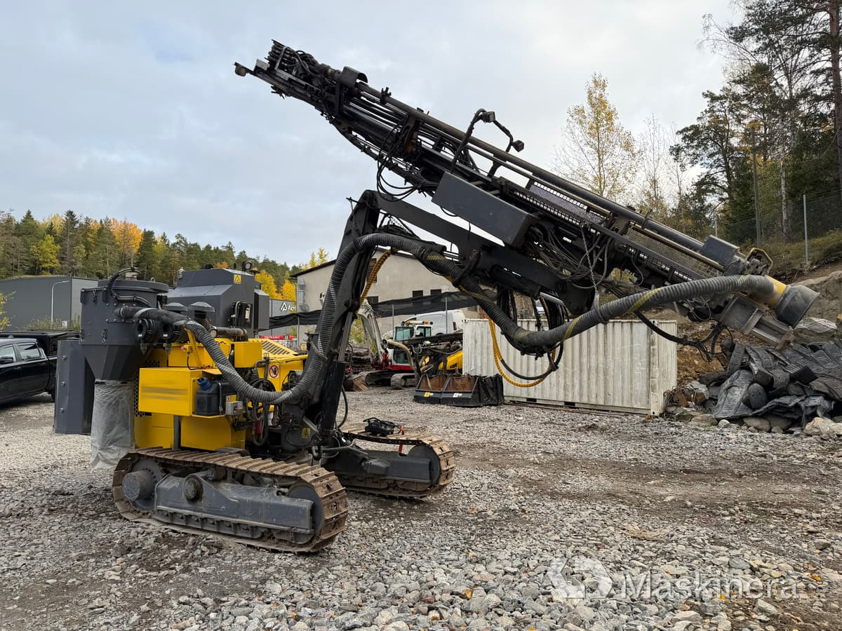 Borrvagn Atlas Copco FlexiROC T30R-03 - Gręžimo mašina: foto 4 Borrvagn Atlas Copco FlexiROC T30R-03 - Gręžimo mašina: foto 4