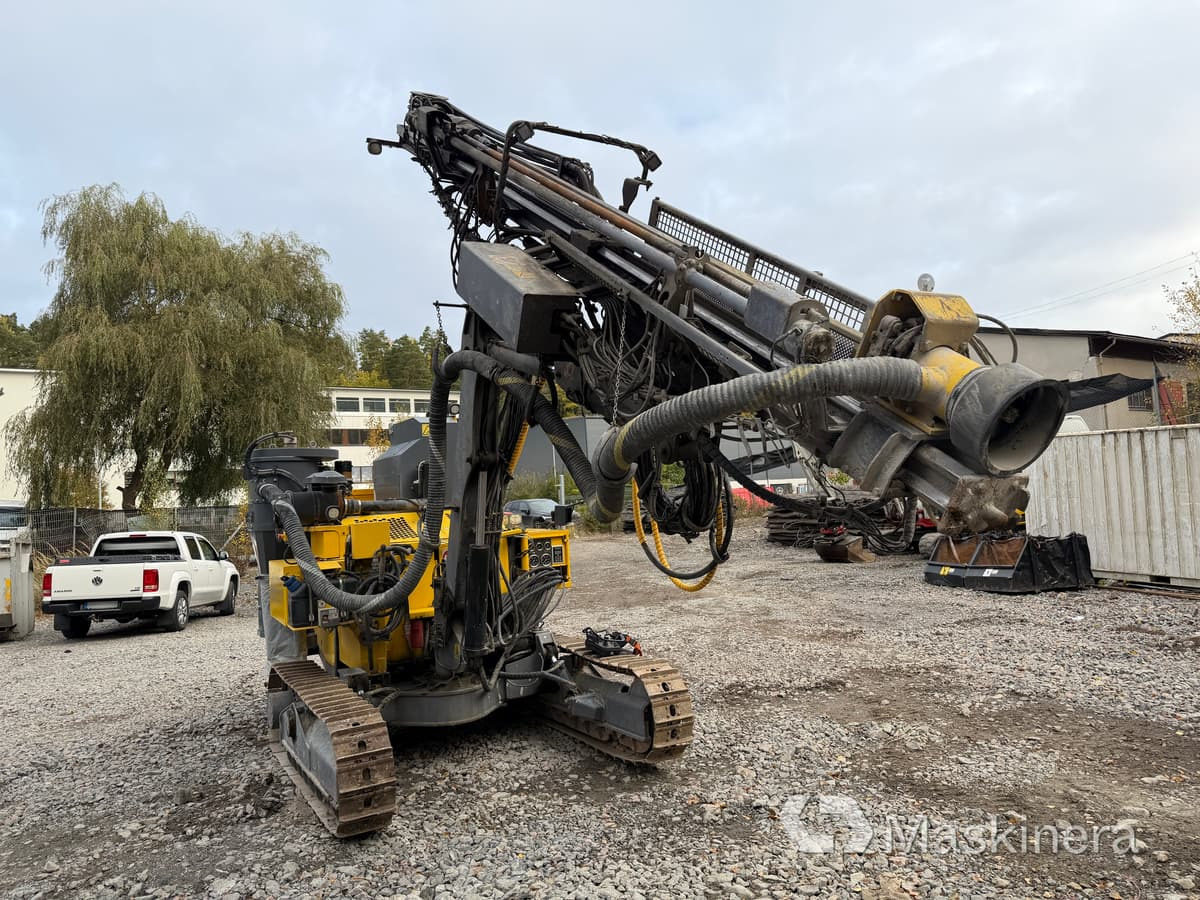 Borrvagn Atlas Copco FlexiROC T30R-03 - Gręžimo mašina: foto 3 Borrvagn Atlas Copco FlexiROC T30R-03 - Gręžimo mašina: foto 3
