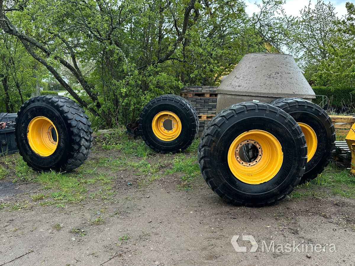 Bridgestone & Alliance Entreprenaddäck på fälg 20.5R25 - Ratas - Statybinė technika: foto 1 Bridgestone & Alliance Entreprenaddäck på fälg 20.5R25 - Ratas - Statybinė technika: foto 1
