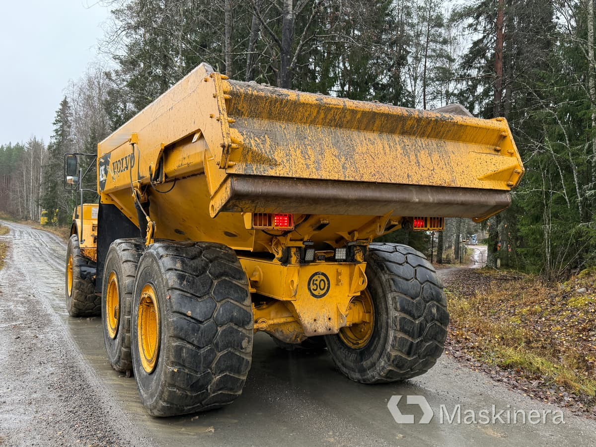 Dumper Volvo A25E 6x6 - Šarnyrinis savivartis: foto 5 Dumper Volvo A25E 6x6 - Šarnyrinis savivartis: foto 5