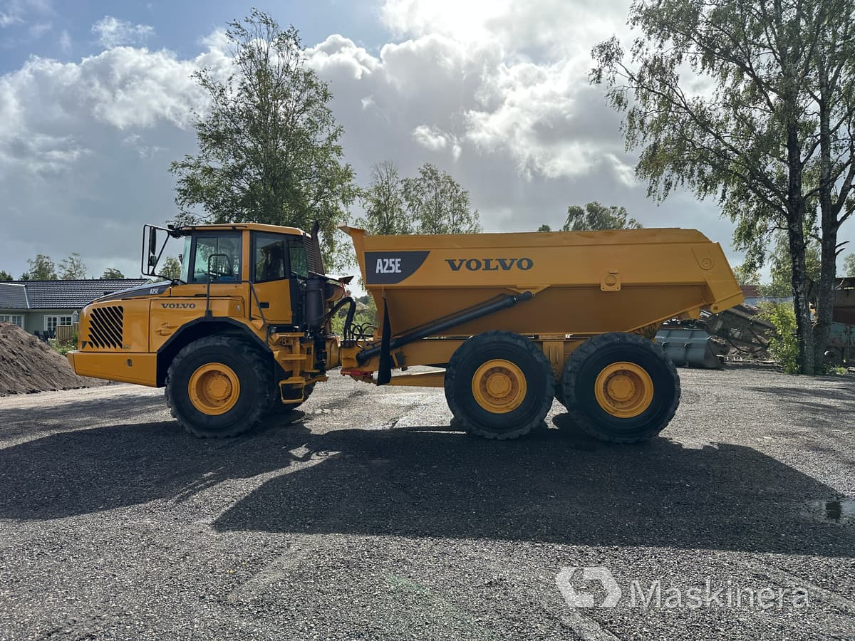 Dumper Volvo A25E 6x6 - Šarnyrinis savivartis: foto 3 Dumper Volvo A25E 6x6 - Šarnyrinis savivartis: foto 3