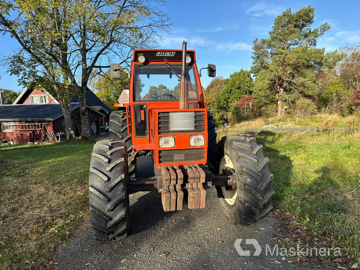 Fiat 880DT Traktor Fiat 880DT - Traktorius: foto 2 Fiat 880DT Traktor Fiat 880DT - Traktorius: foto 2