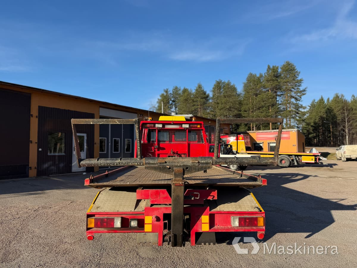 Flakbärgare Volvo FL 611 - Evakuatorius: foto 5 Flakbärgare Volvo FL 611 - Evakuatorius: foto 5