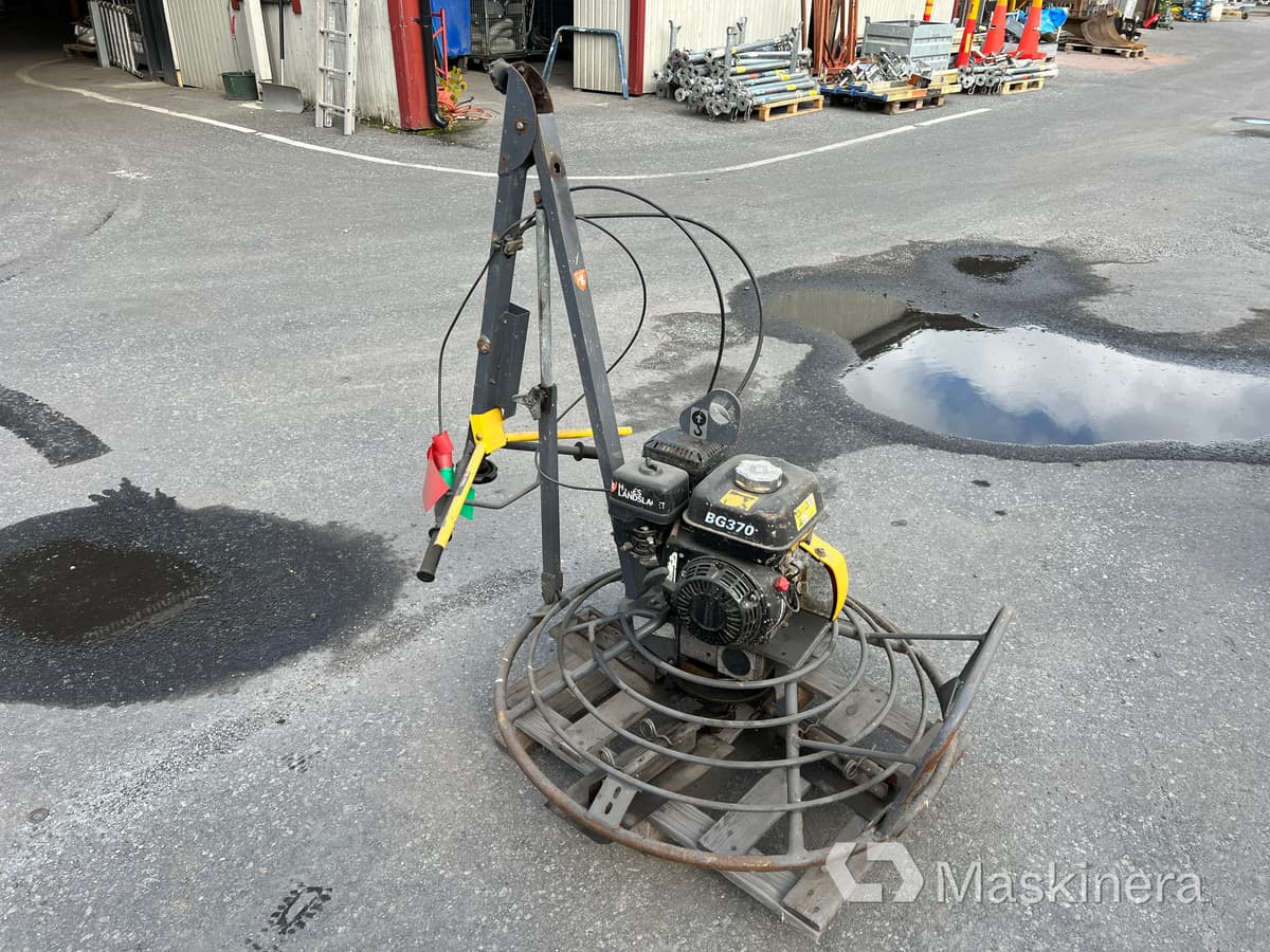 Glättare Atlas Copco BG370 - Betono glaistyklė: foto 1 Glättare Atlas Copco BG370 - Betono glaistyklė: foto 1