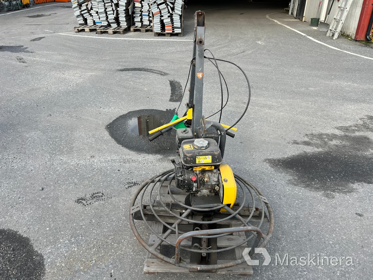 Glättare Atlas Copco BG370 - Betono glaistyklė: foto 3 Glättare Atlas Copco BG370 - Betono glaistyklė: foto 3