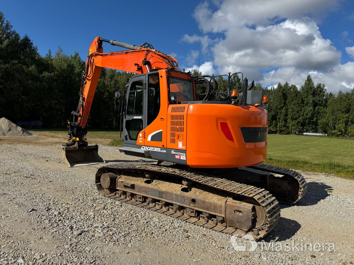 Grävmaskin Doosan DX235LCR-5 - Vikšrinis ekskavatorius: foto 3 Grävmaskin Doosan DX235LCR-5 - Vikšrinis ekskavatorius: foto 3