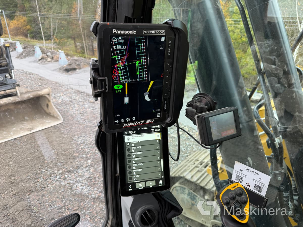 Vikšrinis ekskavatorius Grävmaskin CAT 325: foto 42