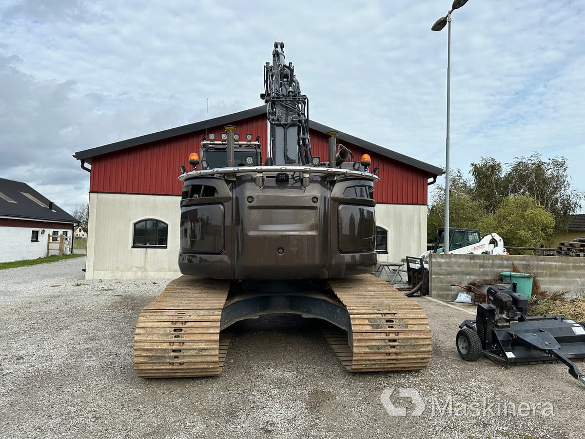 Grävmaskin Kobelco SK270SRNLC-5 - Vikšrinis ekskavatorius: foto 4 Grävmaskin Kobelco SK270SRNLC-5 - Vikšrinis ekskavatorius: foto 4