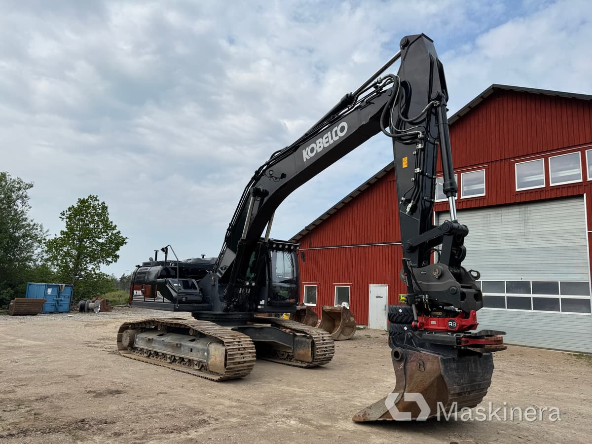 Grävmaskin Kobelco SK300LC med redskap - Vikšrinis ekskavatorius: foto 3 Grävmaskin Kobelco SK300LC med redskap - Vikšrinis ekskavatorius: foto 3