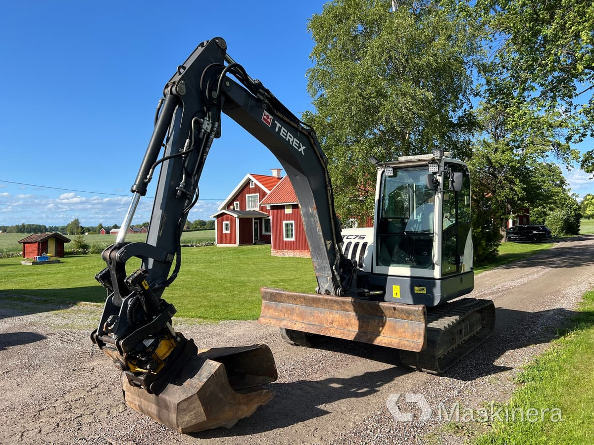 Grävmaskin Terex TC75 - Vikšrinis ekskavatorius: foto 1 Grävmaskin Terex TC75 - Vikšrinis ekskavatorius: foto 1