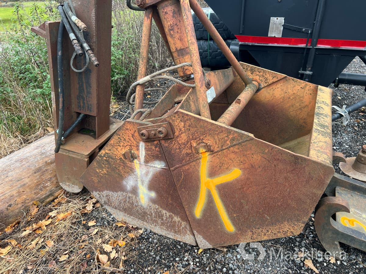 HIAB gripskopa med rotator B27-fäste - Greiferini kausa: foto 2 HIAB gripskopa med rotator B27-fäste - Greiferini kausa: foto 2