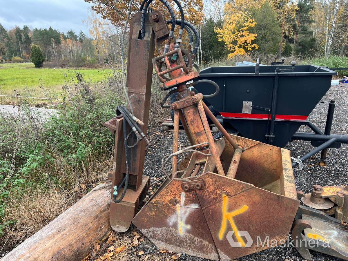 HIAB gripskopa med rotator B27-fäste - Greiferini kausa: foto 1 HIAB gripskopa med rotator B27-fäste - Greiferini kausa: foto 1